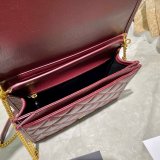 Replicas Saint Laurent Becky Large chain bag in quilted lambskin