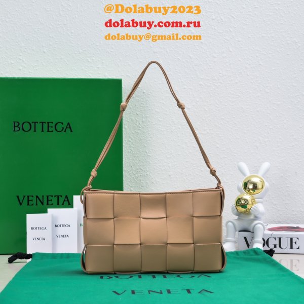 Fashion Club Bottega Veneta Cassette Intreccio 7741 Replica Bag