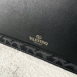 Shop Valentino Garavani 1133 Locò VLogo Signature Replica Bags Sale