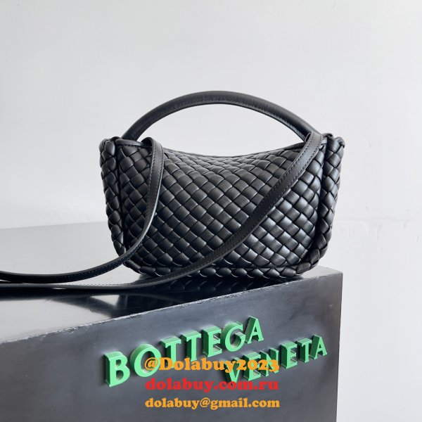 New BOTTEGA VENETA COBBLE Top Handle Bag