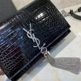 Replicas YSL Monogram chain wallet black 19cm grain de poudre