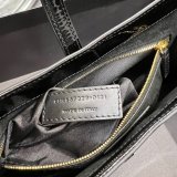 YSL 7 Star replica 657228 LE 5 À 7 hobo bag in Patent Leather