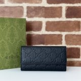 Gucci GG Emblem Continental Wallet Continental Knockoff 815922