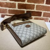 Designer Gucci Luxury Replica 681021 GG Supreme messenger bag