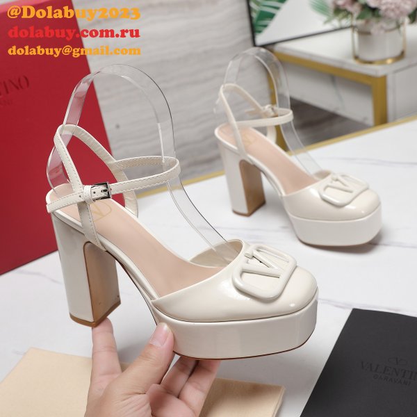 Luxury Valentino Garavani Fashion women shoes