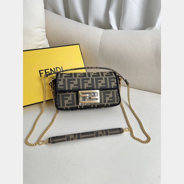 Best FENDI Iconic Baguette FF logo Luxury HANDBAG