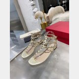 Valentino 1:1 Mirror ROCKSTUD METALLIC FLAT FLIP-FLOP SANDAL